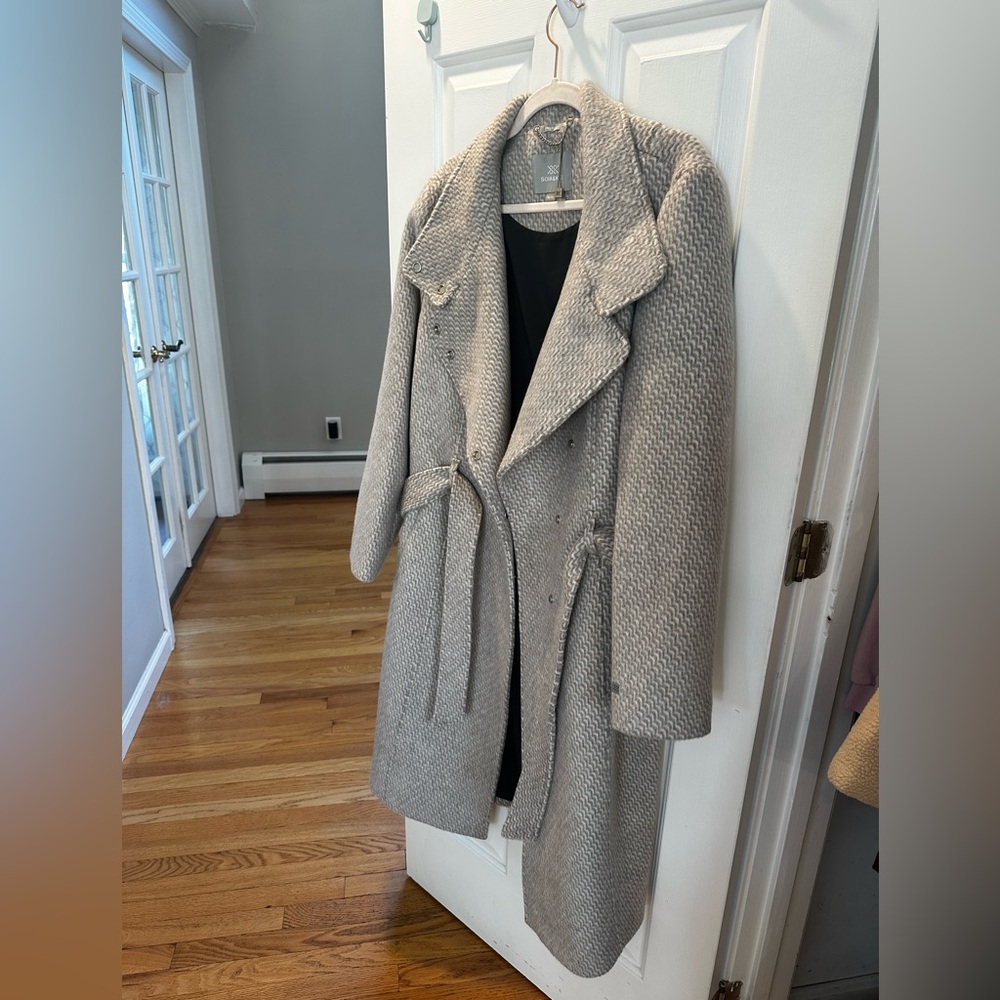 ♥️ MOVING SALE! Soia & Kyo Beige Textured Wool Blend Belted Coat - Picture 6 of 7